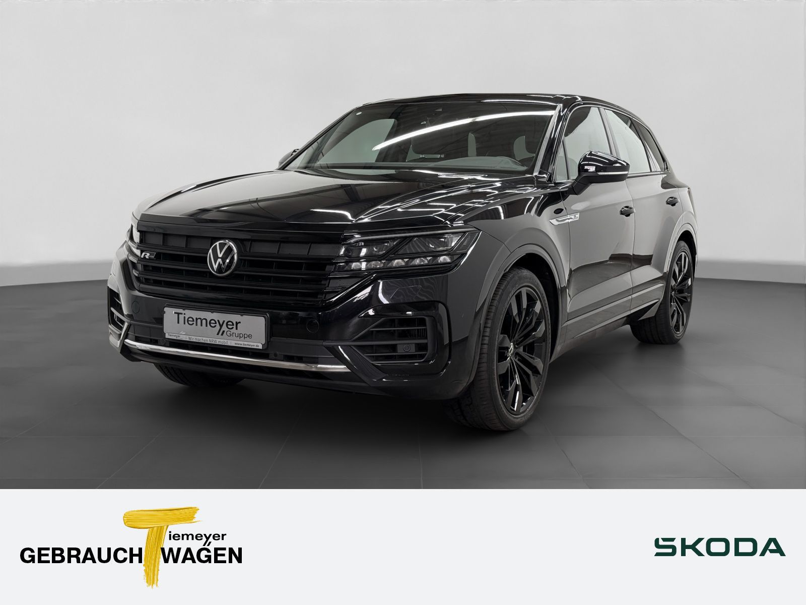 Volkswagen Touareg 3.0 TDI R-LINE BLACK - Samsaru's Car Outlet