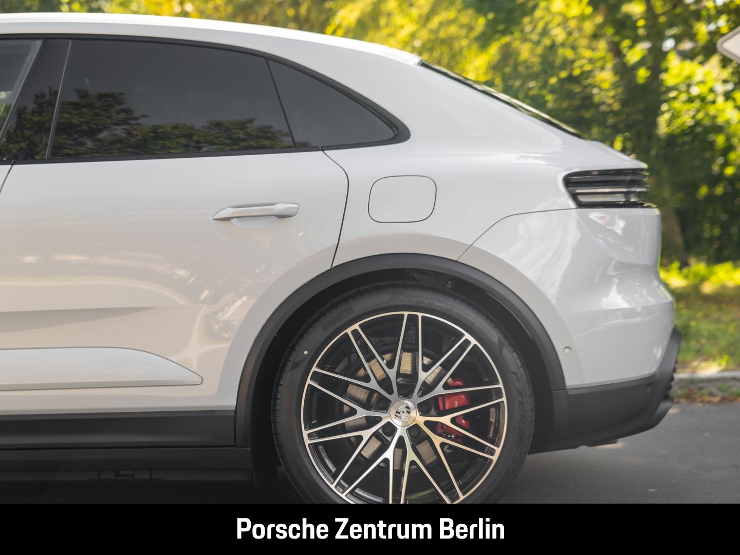 Porsche Macan 4S BOSE Luftfederung Panorama InnoDrive