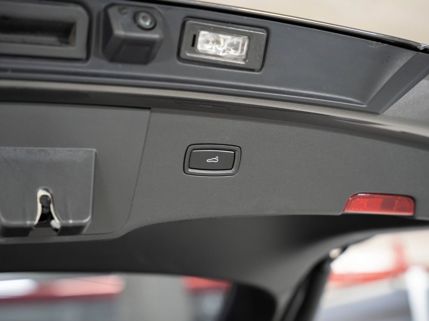 Porsche Cayenne E-Hybrid Coupe BOSE PASM Surround View