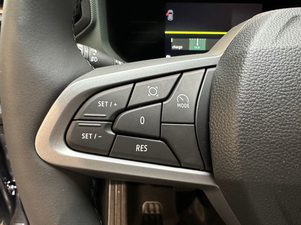 Dacia Duster Extreme HYBRID 140 - Samsaru's Car Outlet