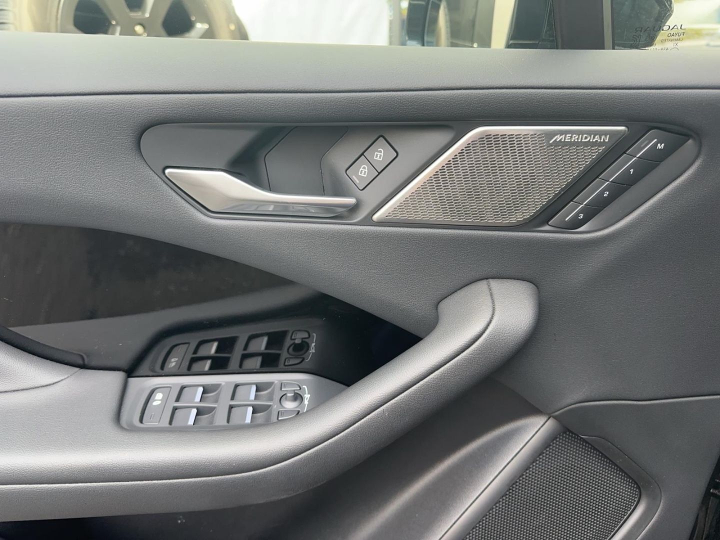 Jaguar I-Pace EV400 S Panorama AHK LED Standhzg