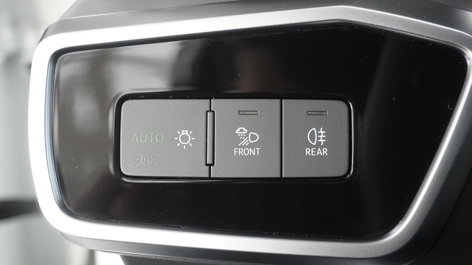 Audi A6 Avant 45 TFSI quattro S line Black Edition - Samsaru's Car Outlet