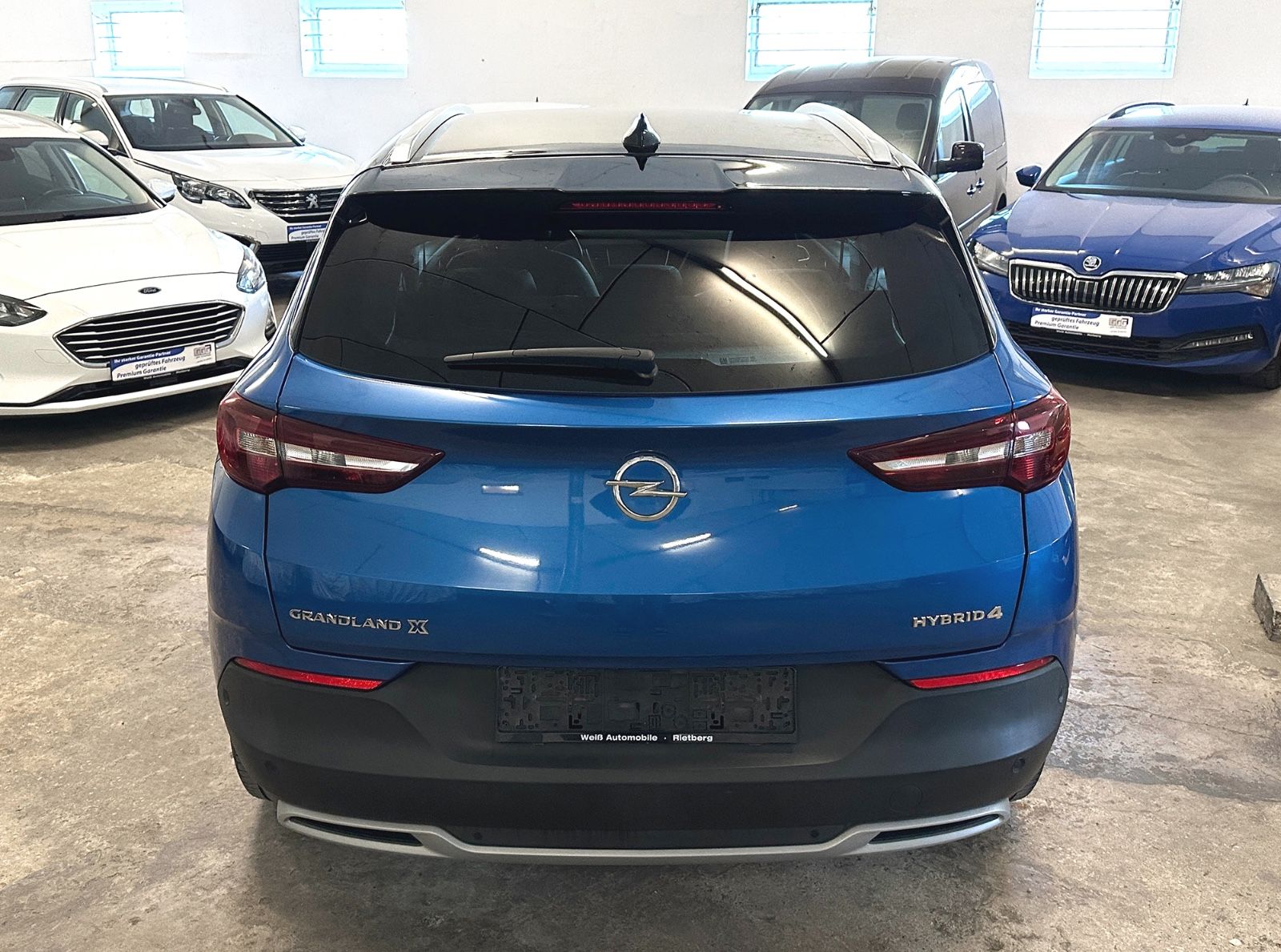 Opel Grandland X Ultimate Hybrid4 - Samsaru's Car Outlet