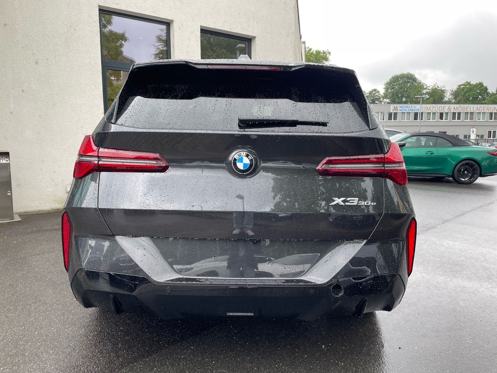 BMW X3 30e xDrive || M Sport Pro AHK Pano H&K 360°
