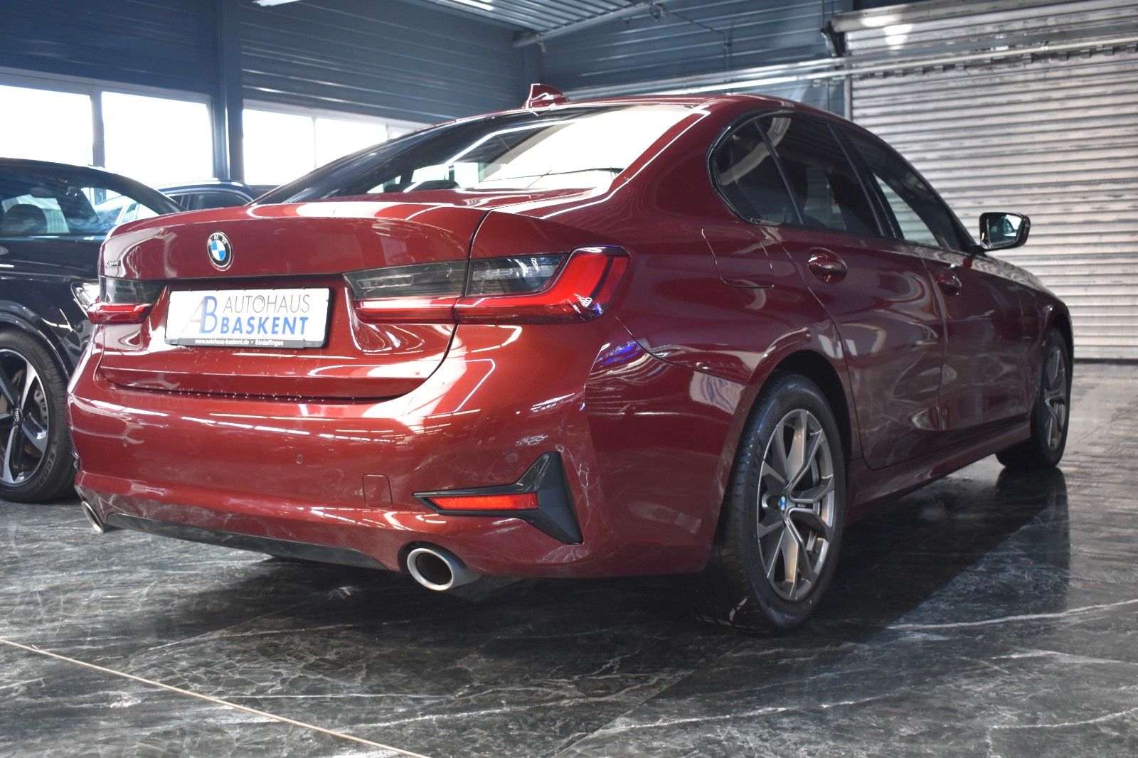 BMW 320 d xDrive SPORT LINE*LEDER*LIVE COCKPIT*LED*