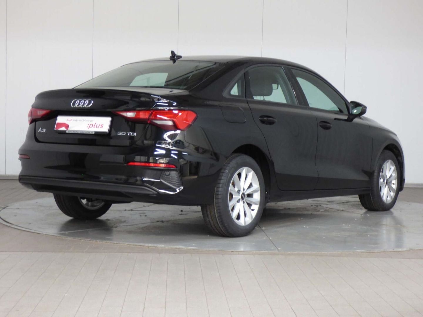 Audi A3 Limousine 30 TDI - Samsaru's Car Outlet