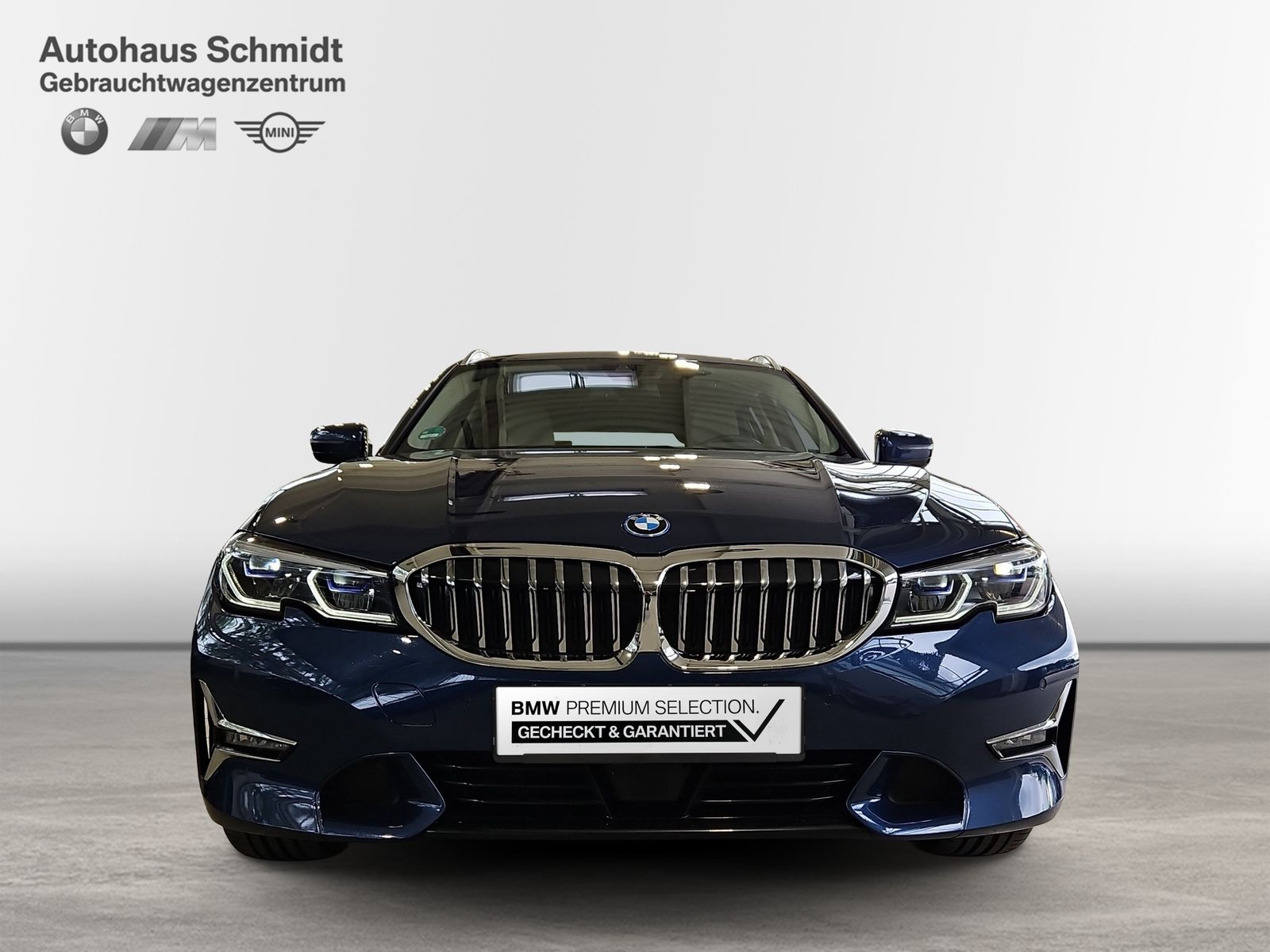 BMW 330e xDrive Touring LuxuryLine - Samsaru's Car Outlet