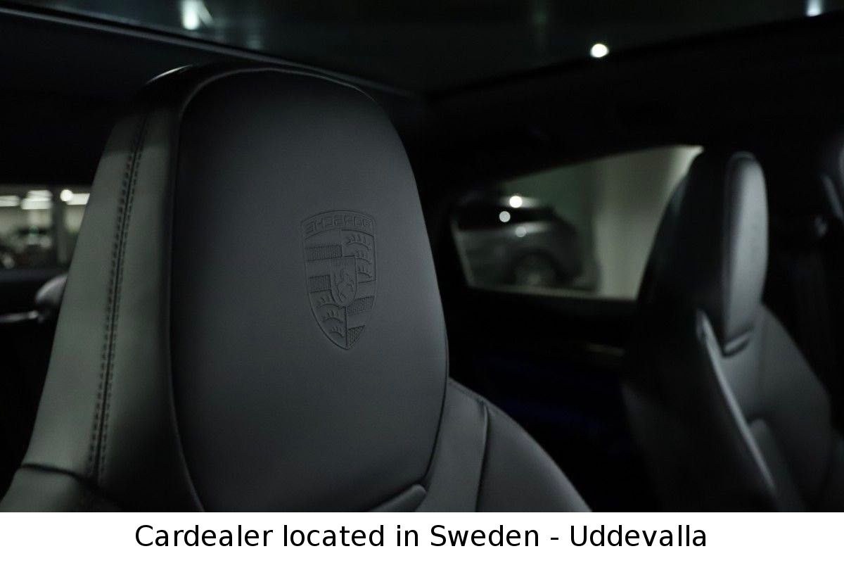 Porsche Cayenne Coupe E-Hybrid 470HP PASS-DISPLAY *VAT*