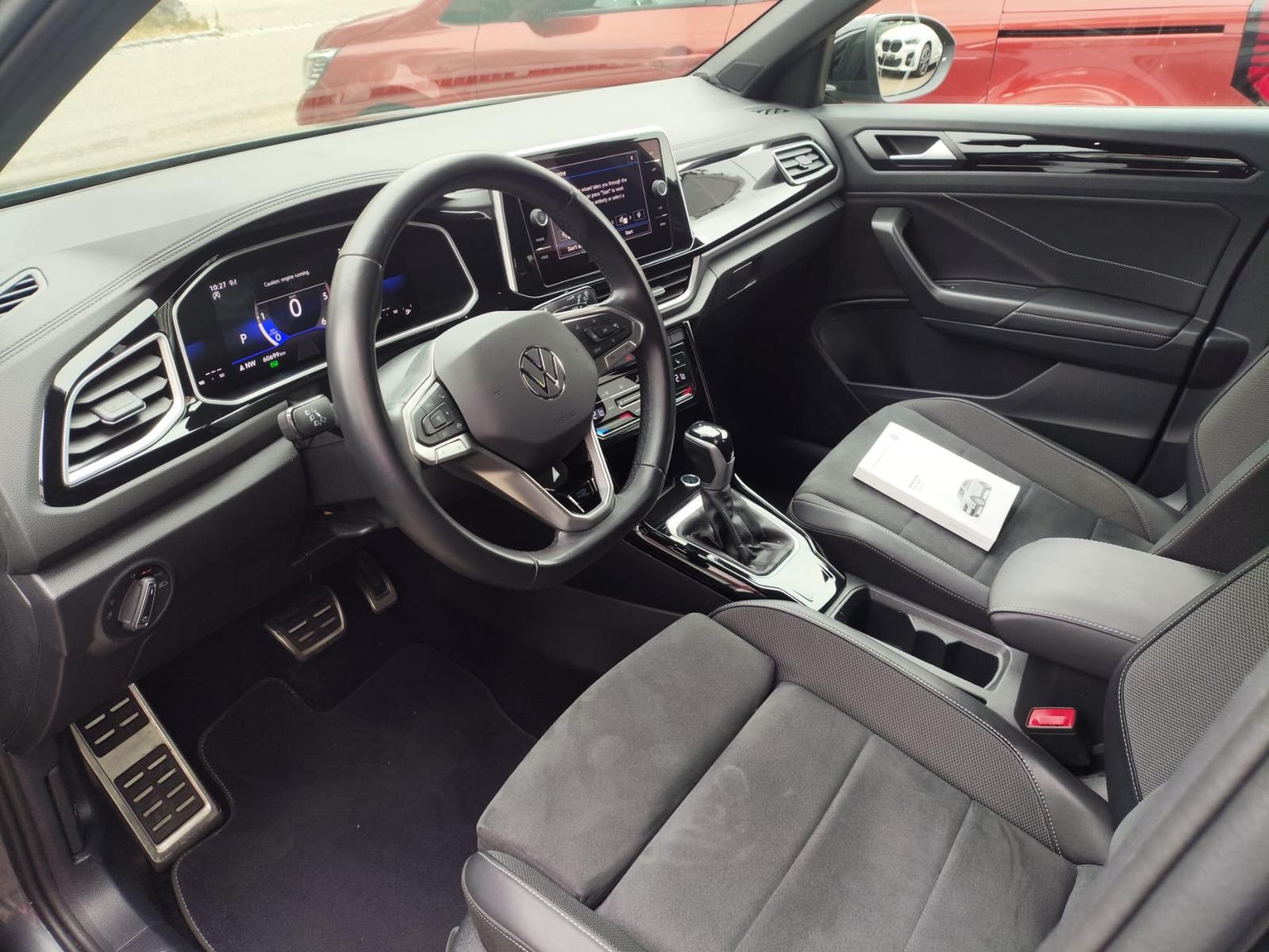 Volkswagen T-Roc 2.0 TDI R-Line - Samsaru's Car Outlet