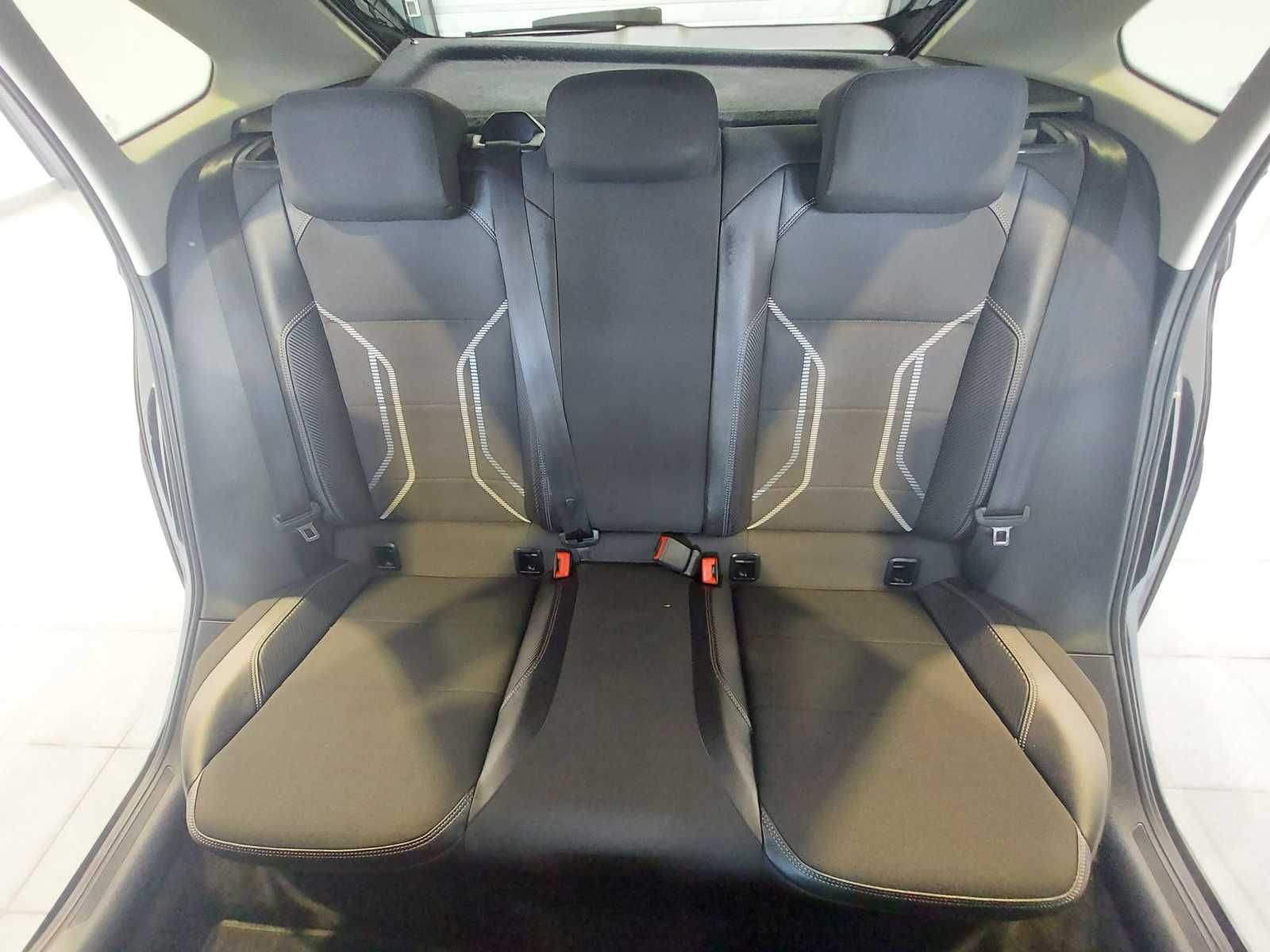 Volkswagen Taigo 1.0 TSI Style - Samsaru's Car Outlet