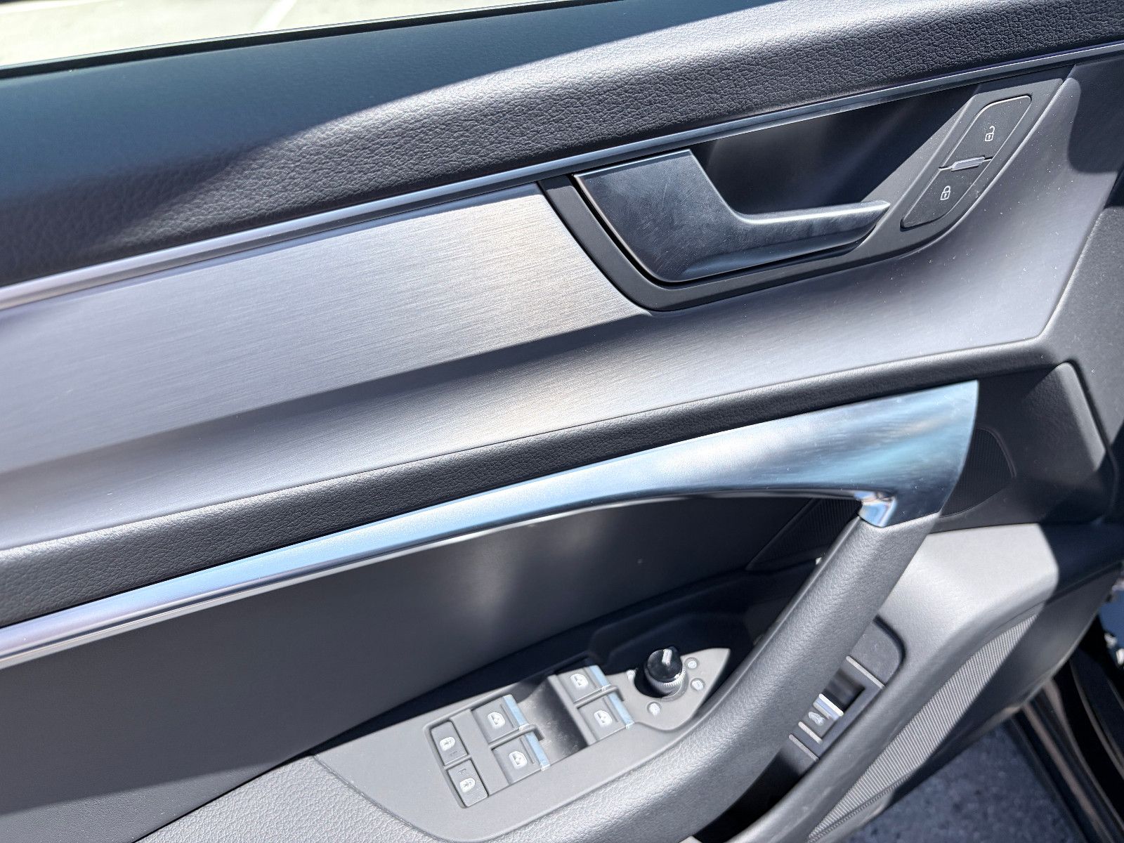 Audi A6 40 TDI qu. S line AHK/360°/ACC/HD-MATRIX/19"