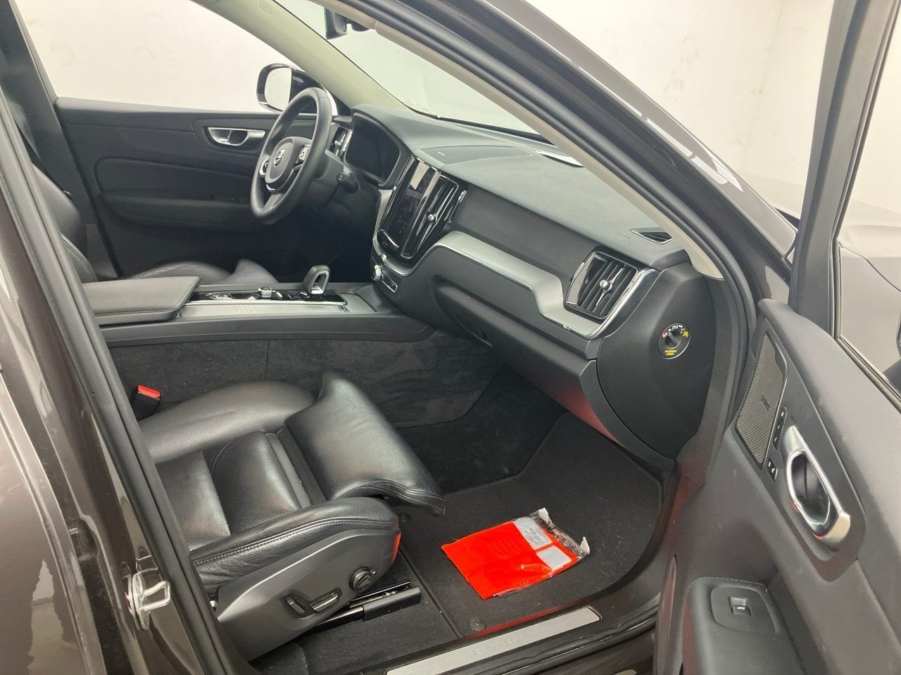 Volvo XC 60 T6 Twin Engine AWD R Design Plug-In