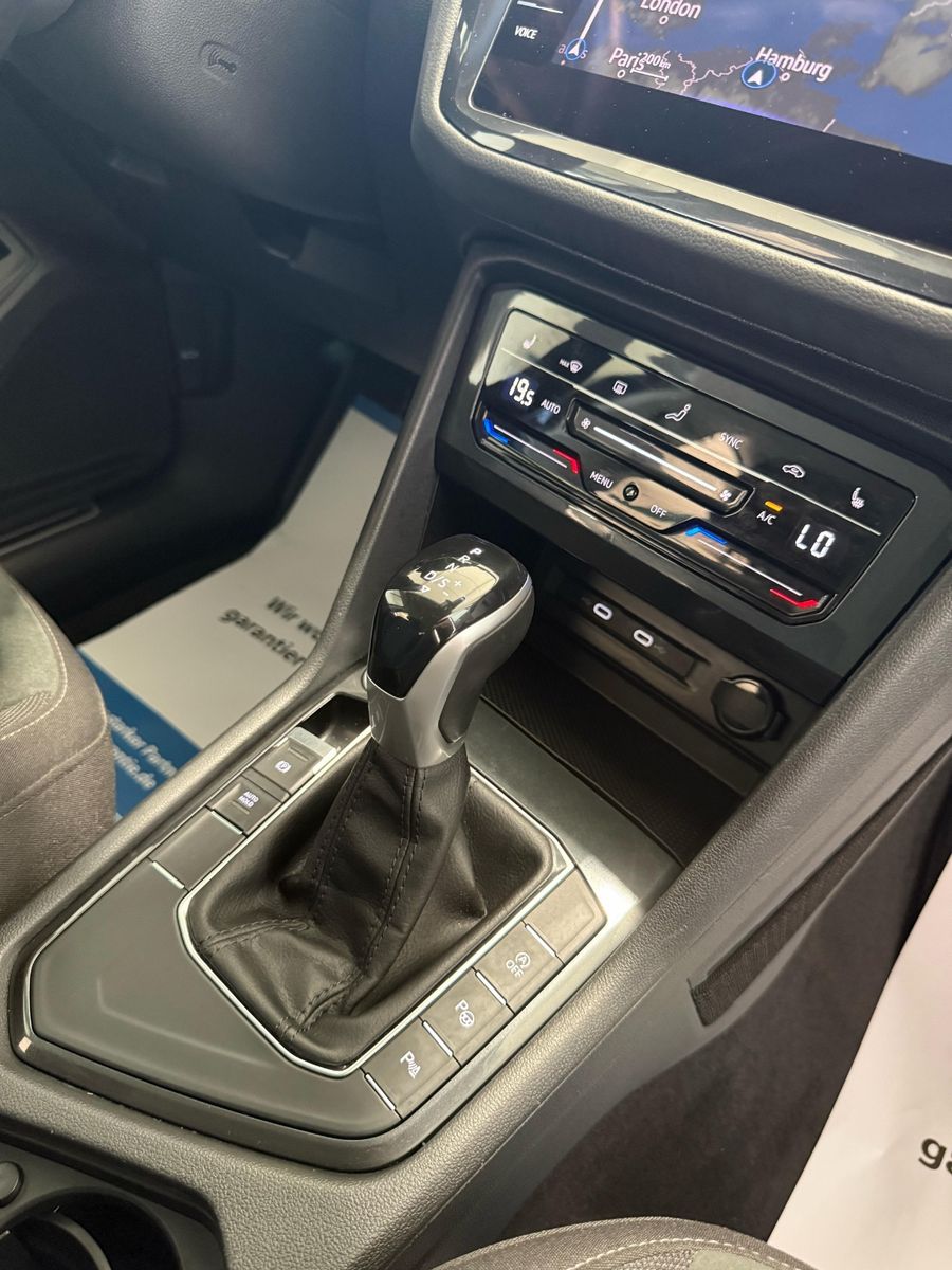 Volkswagen Tiguan Elegance 2.0 TDI DSG - Samsaru's Car Outlet