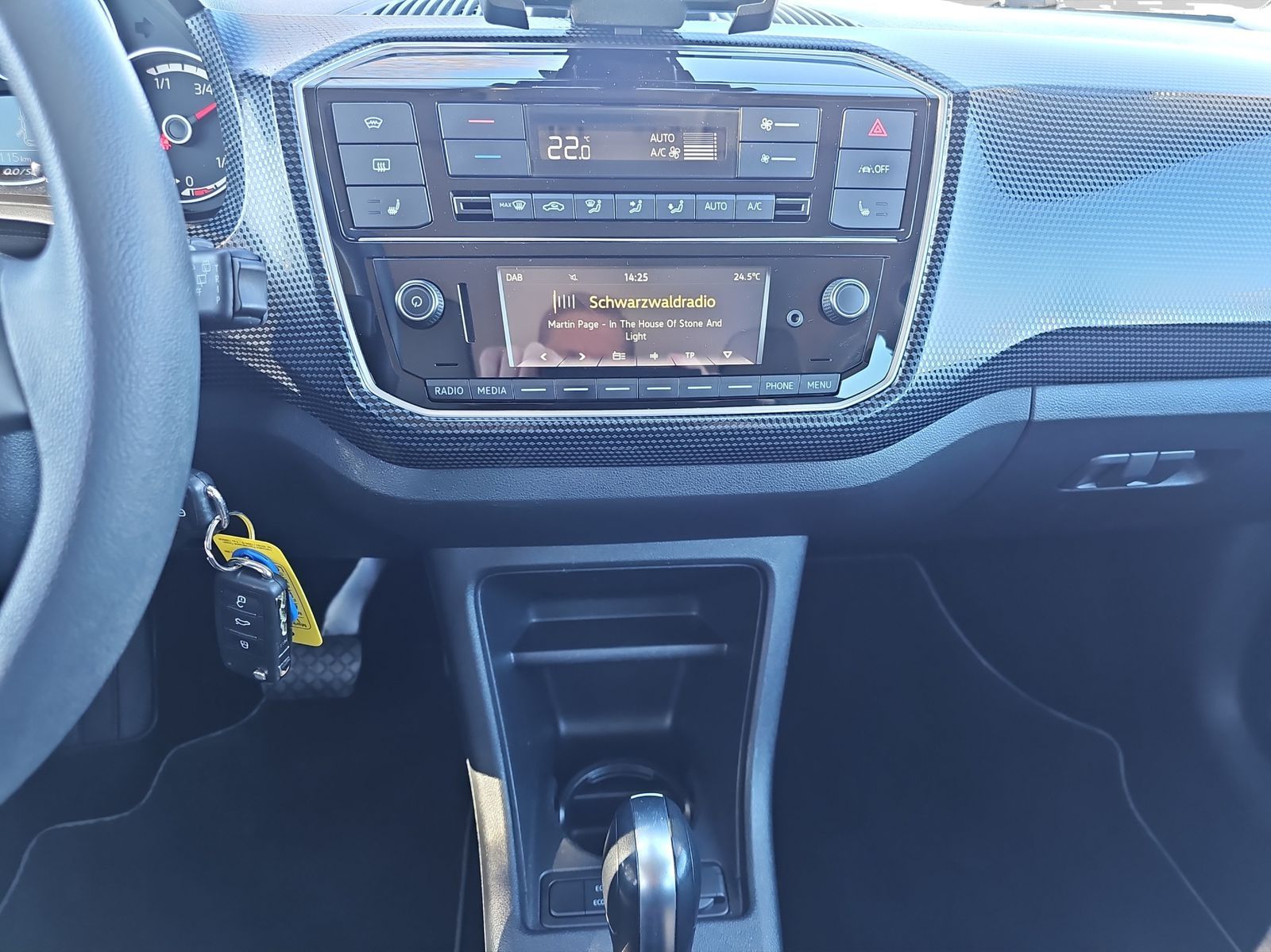 Volkswagen up! e-Up! - Samsaru's Car Outlet