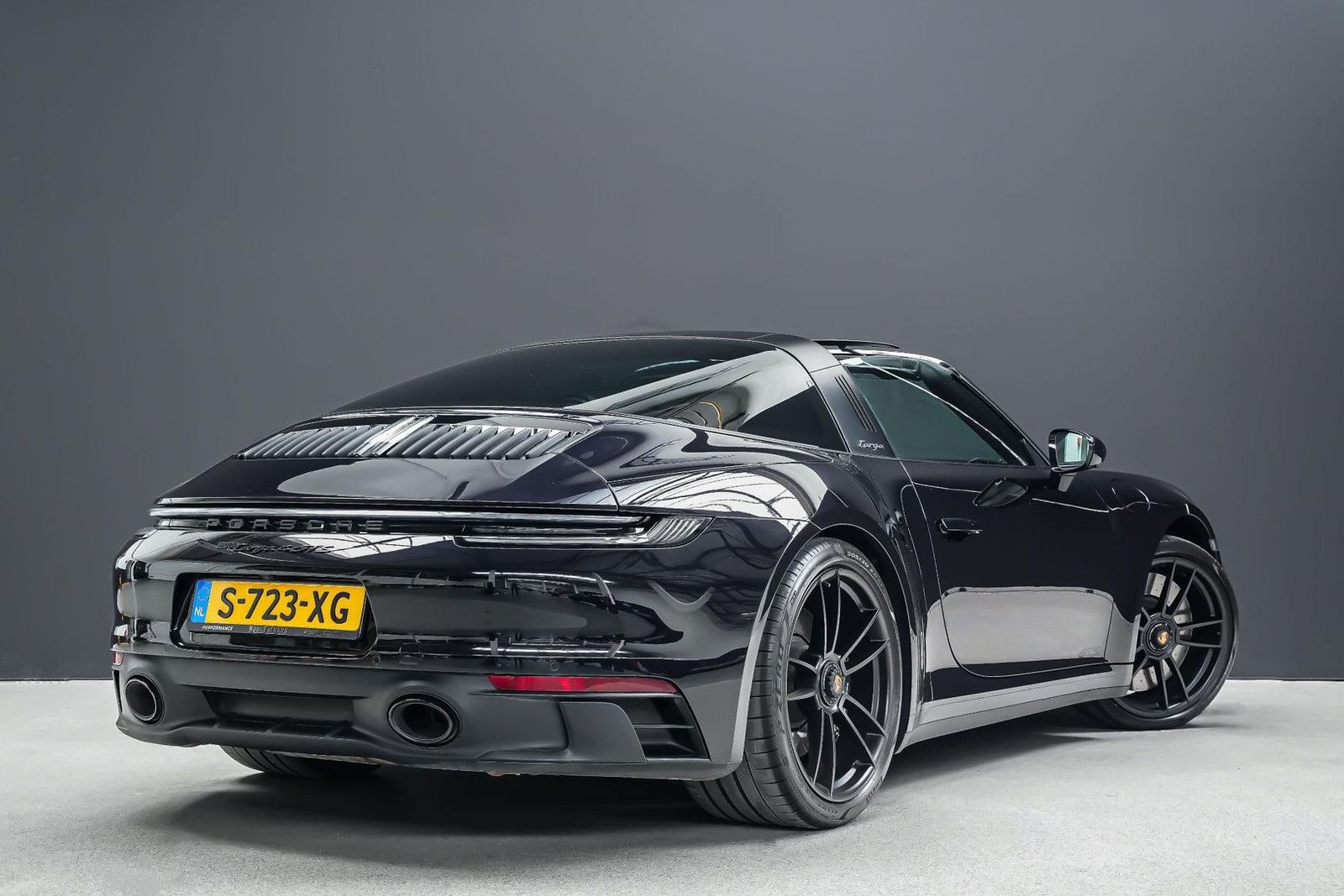 Porsche 992 Targa 4 GTS - Samsaru's Car Outlet