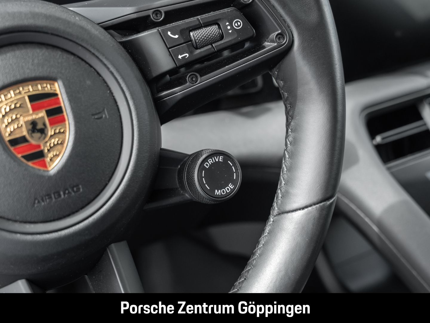 Porsche Taycan 4S Cross Turismo Sport Chrono InnoDrive