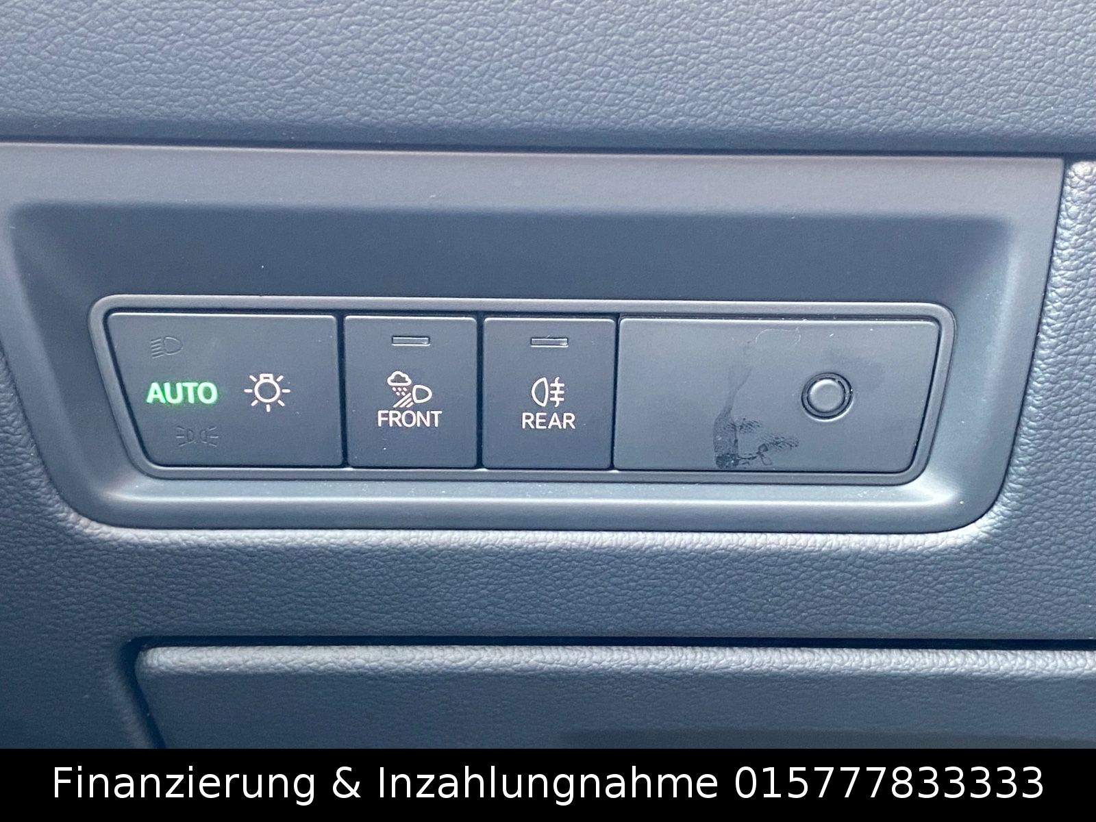 Volkswagen Touareg 4Motion - Samsaru's Car Outlet