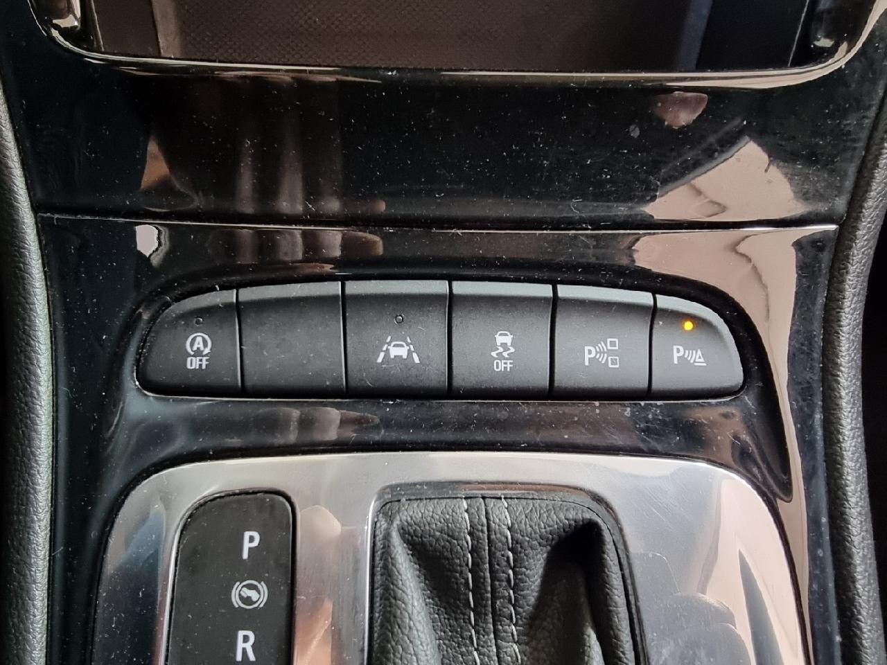 Opel Astra Elegance - Samsaru's Car Outlet