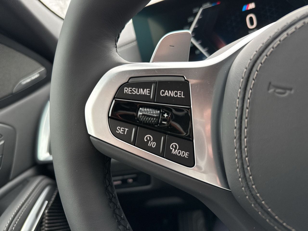 BMW X6 xDrive 40i M Sport Pro 22" AHK Multisitze H/K