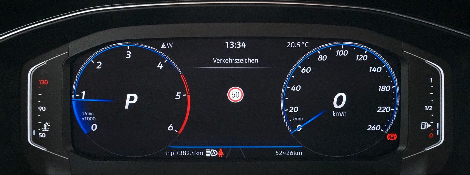 Volkswagen Passat Variant R-Line 4Motion 2.0 TDI*AHK*PANO
