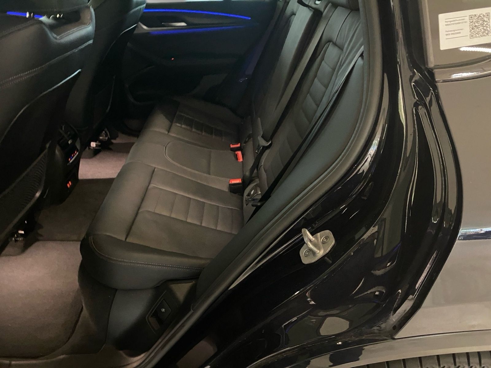 BMW X4 xDrive30i M Sport AHK LiveCockpitProf Laser