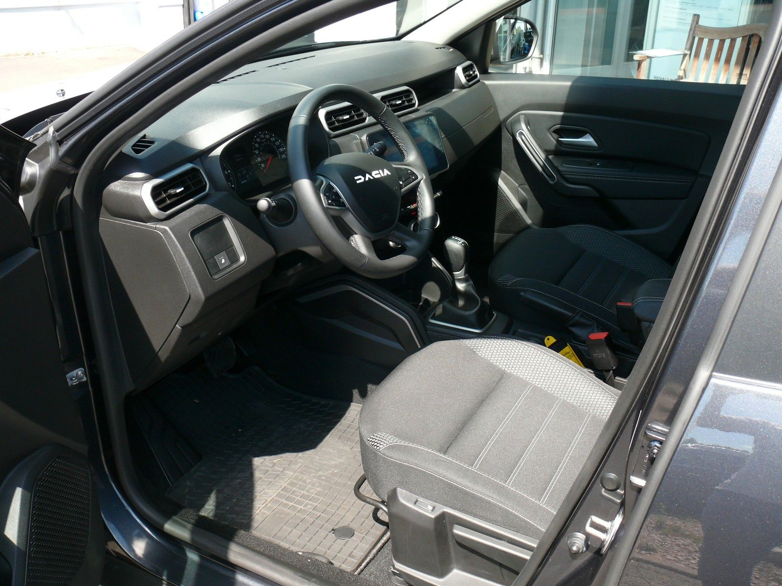 Dacia Duster II Journey 150 - Samsaru's Car Outlet