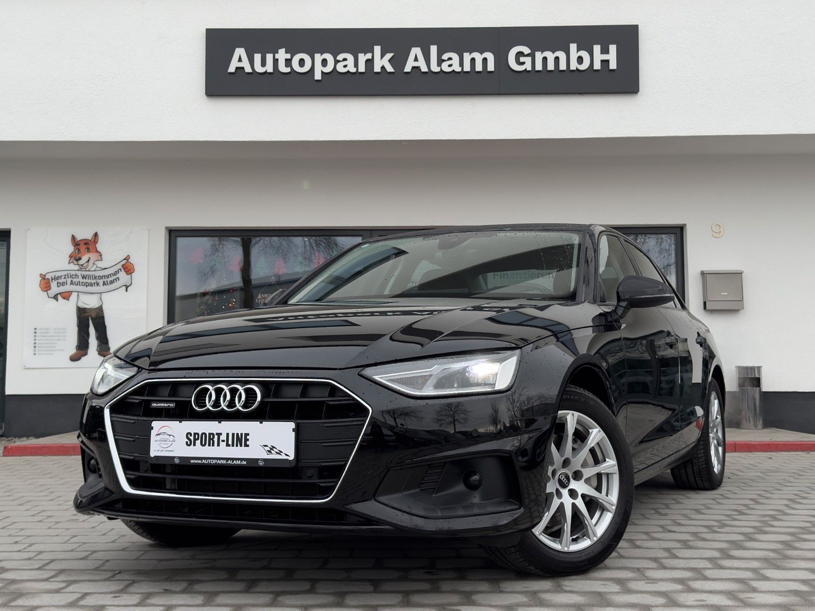 Audi A4 Lim. 40 TDI quattro S-Tr. - Samsaru's Car Outlet