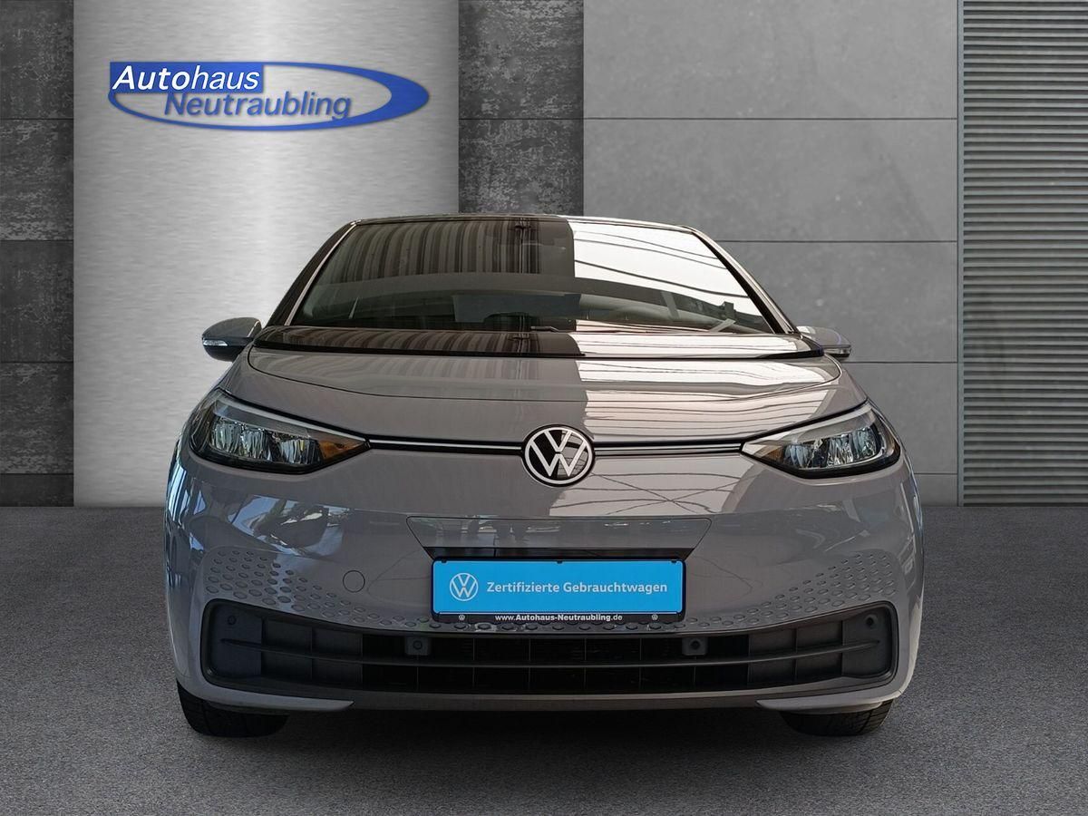 Volkswagen ID.3 45 KWh Pure Performance - Samsaru's Car Outlet