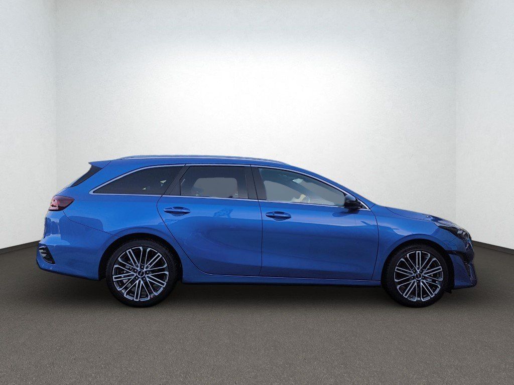 Kia CEED SW 1.5T GTL - Samsaru's Car Outlet