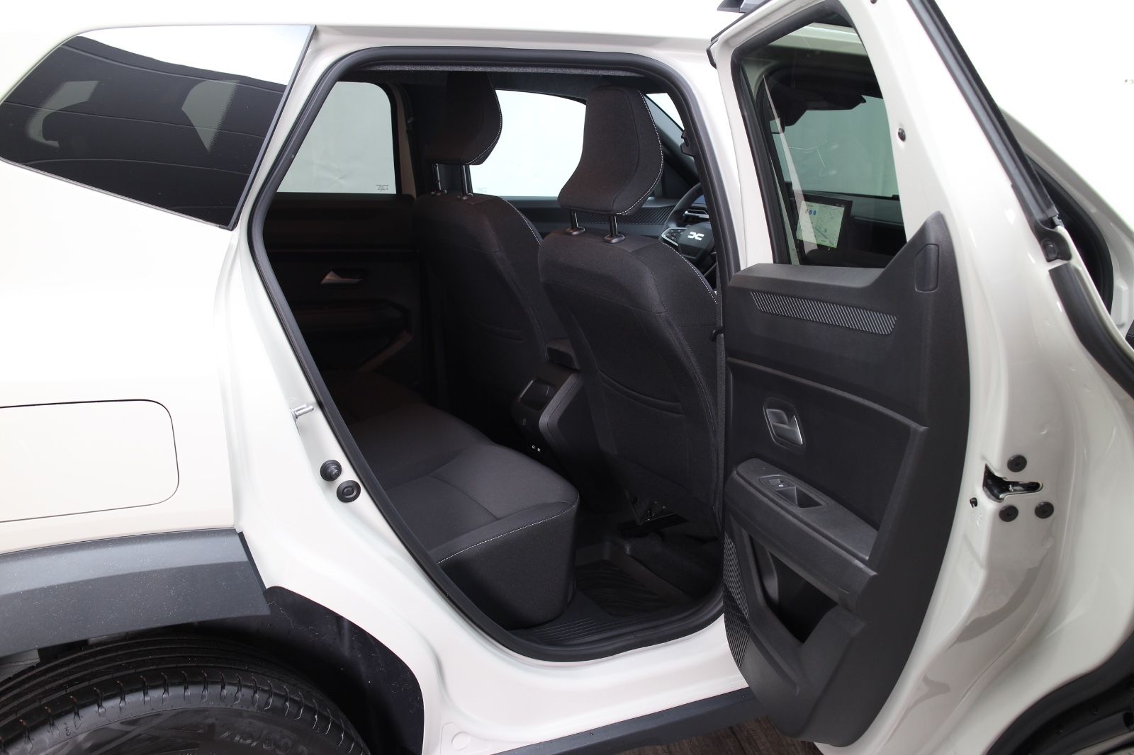 Dacia Duster III Hybrid 140 Journey - Samsaru's Car Outlet