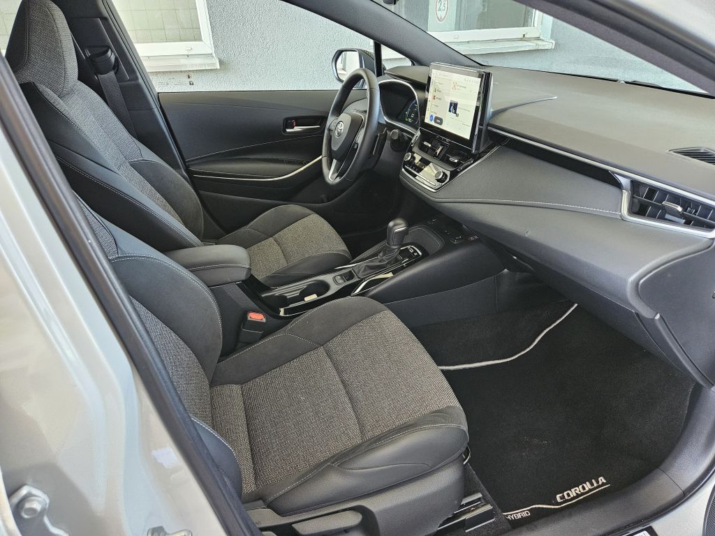 Toyota Corolla 2.0 Hybrid Touring Sports Teamplayer*Tec
