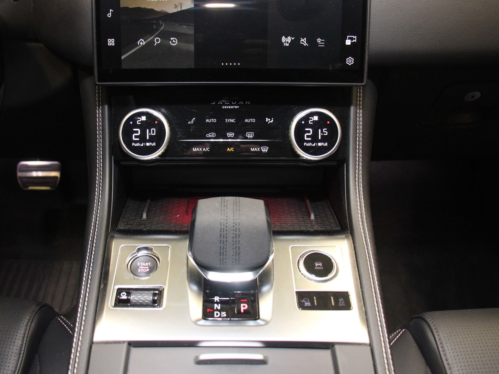 Jaguar F-Pace D300 AWD R-Dynamic SE inkl. Winterkomplet
