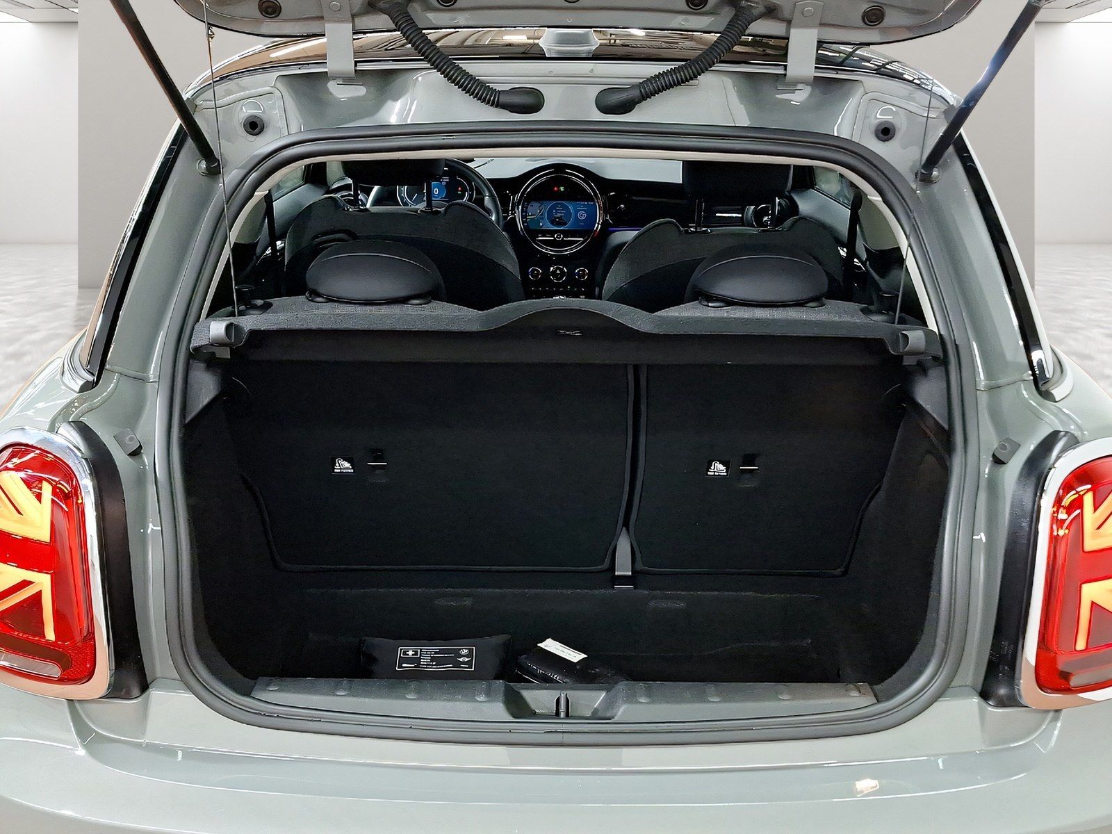 MINI Cooper - Samsaru's Car Outlet