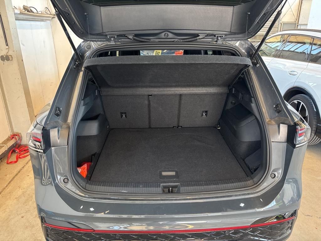 Volkswagen Tiguan 142 kW 4Motion R-Line/Black Style *LEDER*
