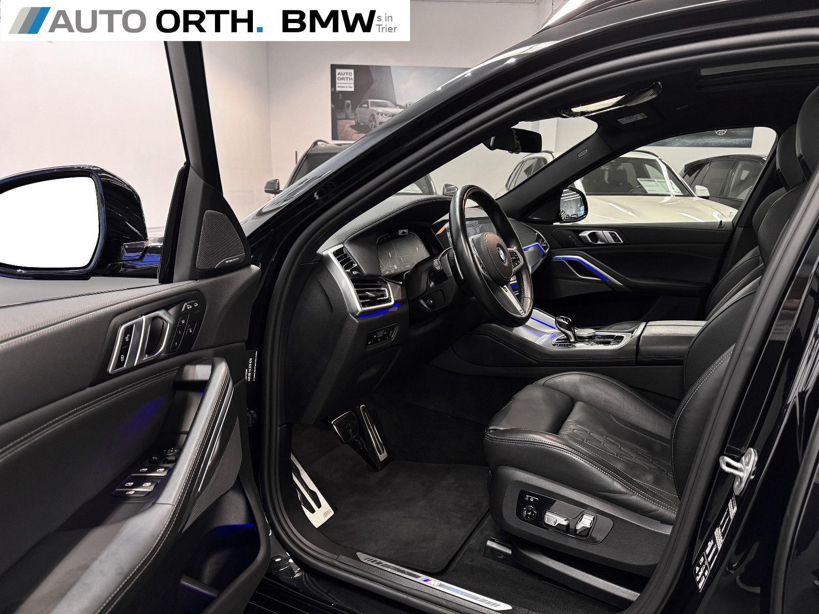 BMW X6 xDrive30d M-SPORT PANO SITZLÜFT ACC 360° AHK