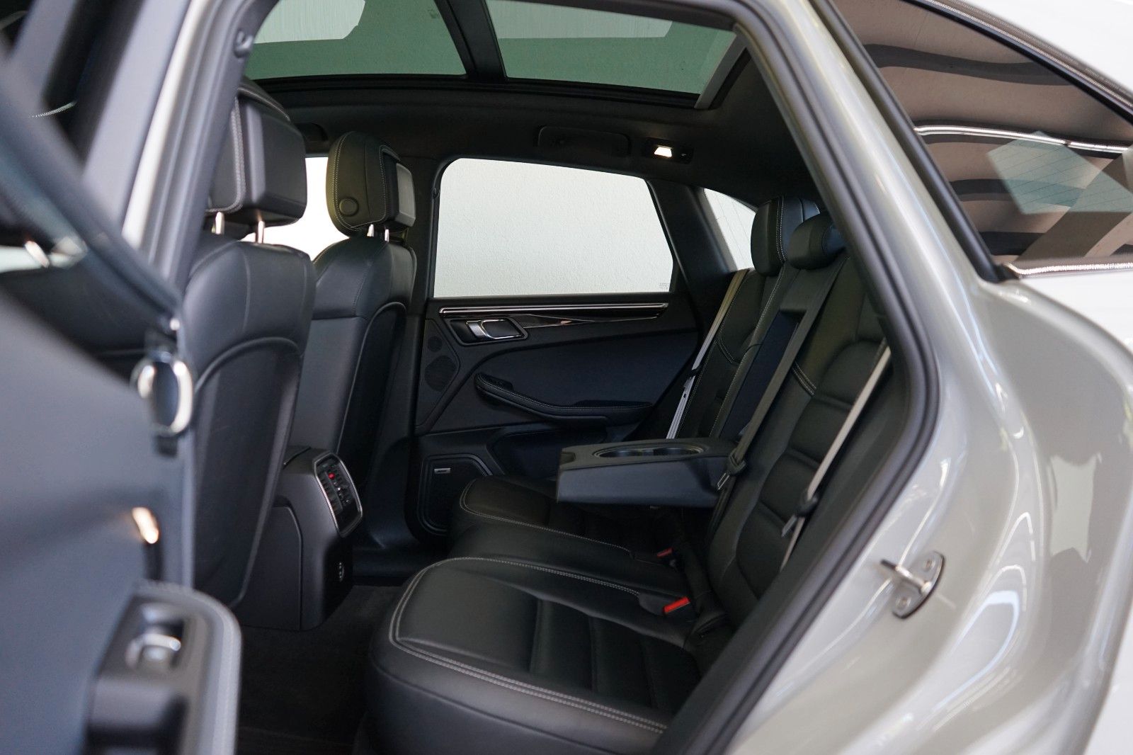 Porsche Macan S MY23/Kreide/LUFT/PANO/ACC/BOSE/MEGA/21z