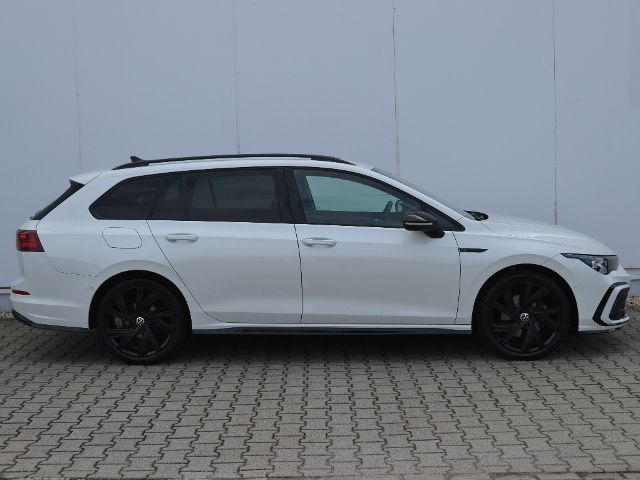 Volkswagen Golf VIII Variant 2.0 TSI DSG R-Line Black - Samsaru's Car Outlet
