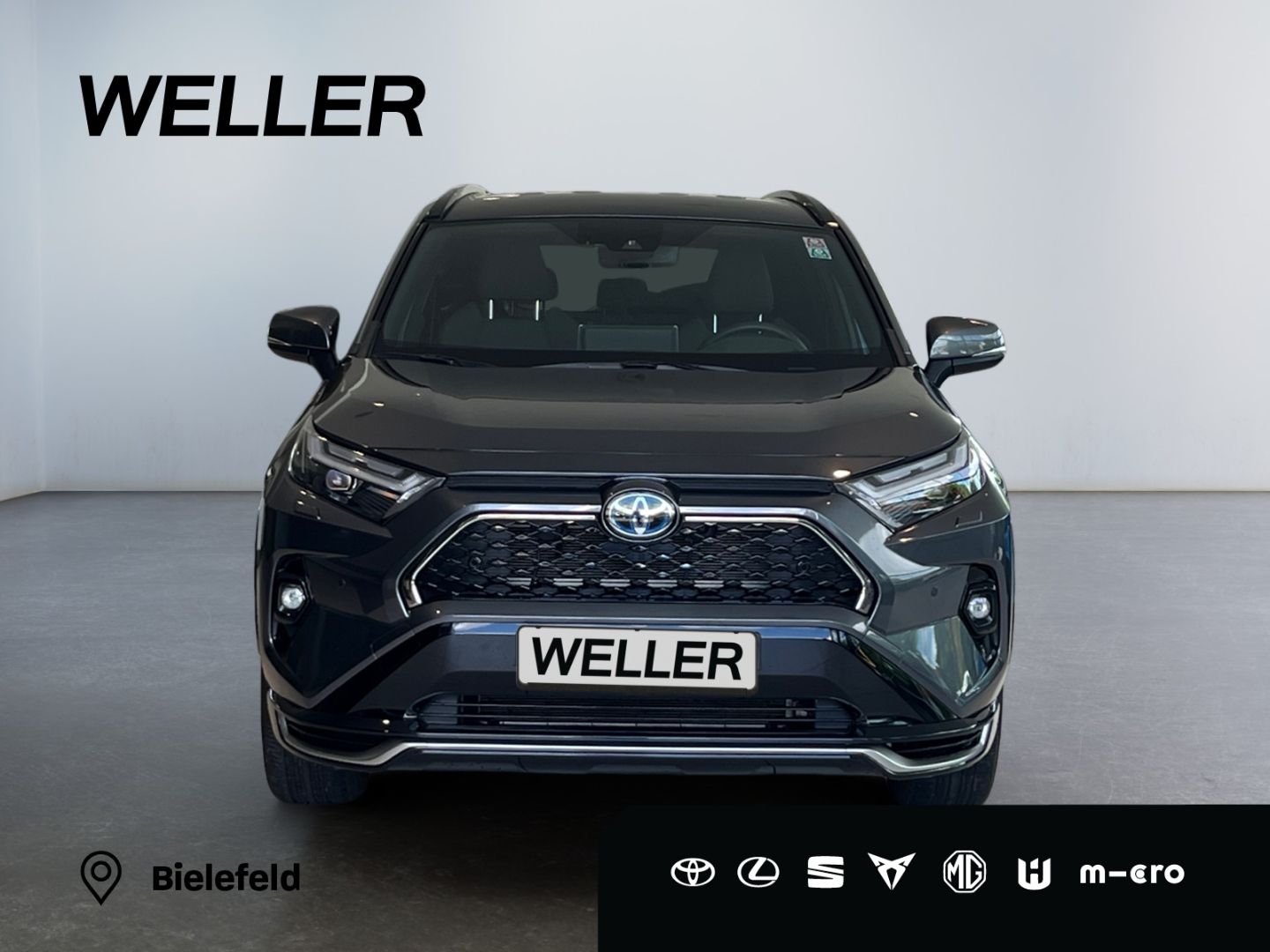 Toyota RAV 4 Plug-in-Hybrid - Samsaru's Car Outlet