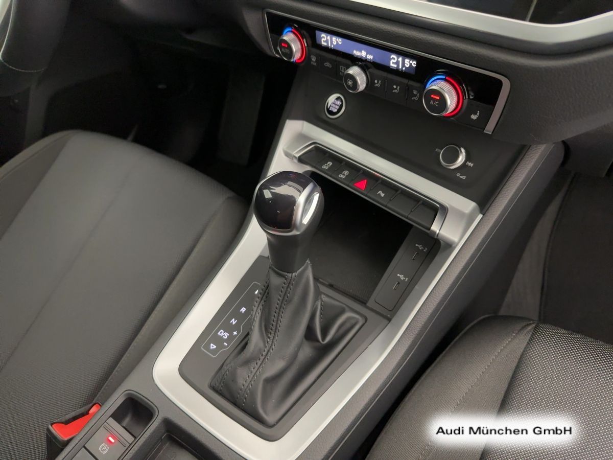 Audi Q3 40 TDI qu. S tronic - Samsaru's Car Outlet