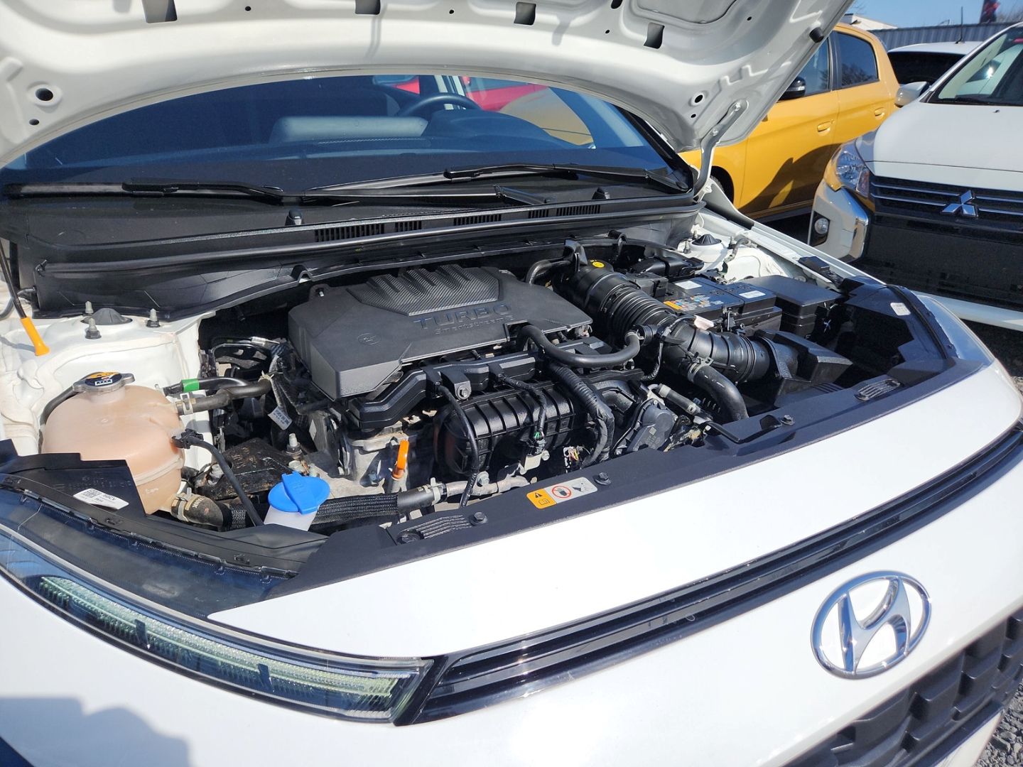 Hyundai BAYON Select Mild-Hybrid 2WD - Samsaru's Car Outlet