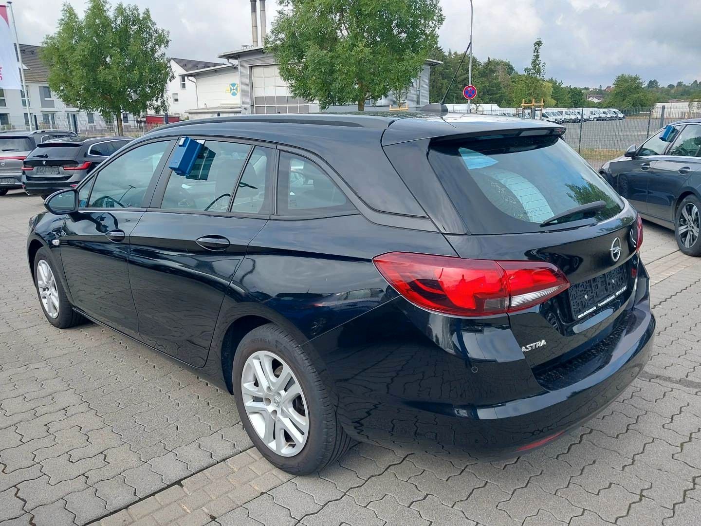 Opel Astra K Sports Tourer 1.5D Edition - Samsaru's Car Outlet
