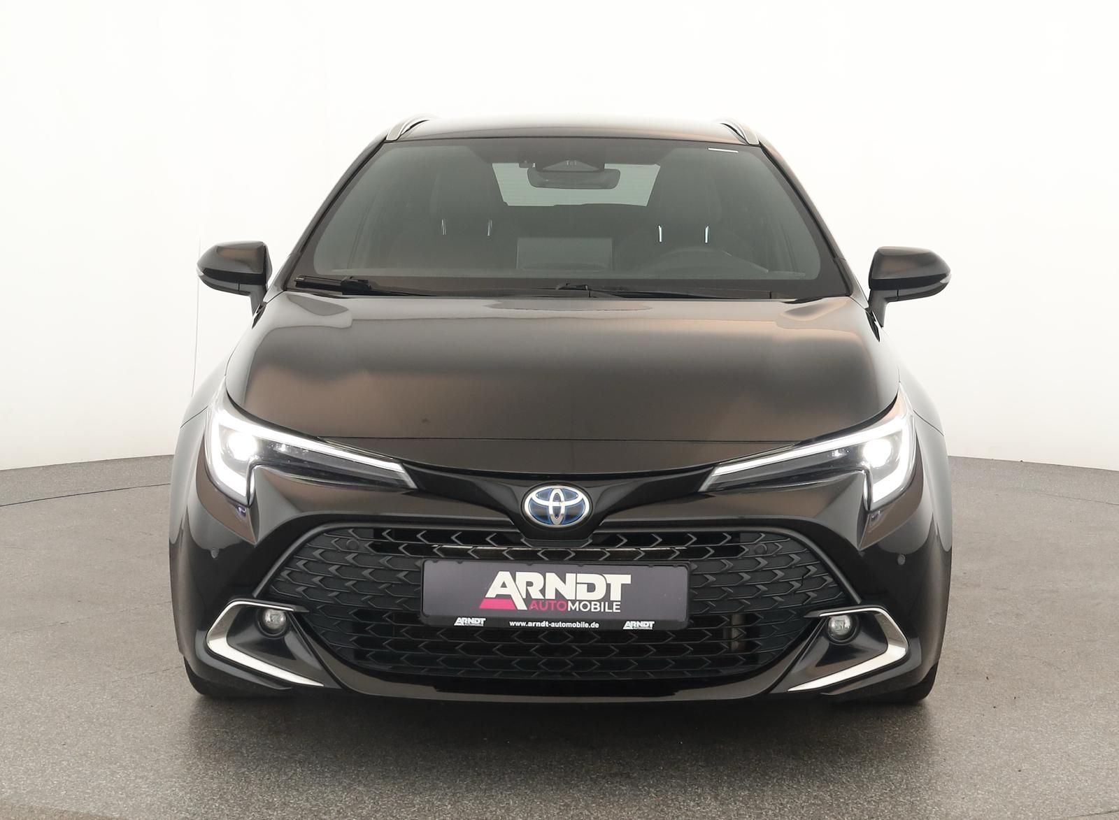 Toyota Corolla Touring Sports 2.0 CVT Team D Navi Kam