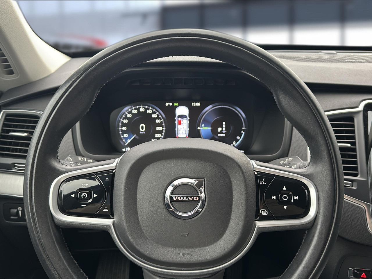 Volvo XC 90 Inscription Expression Recharge Plug-In - Samsaru's Car Outlet