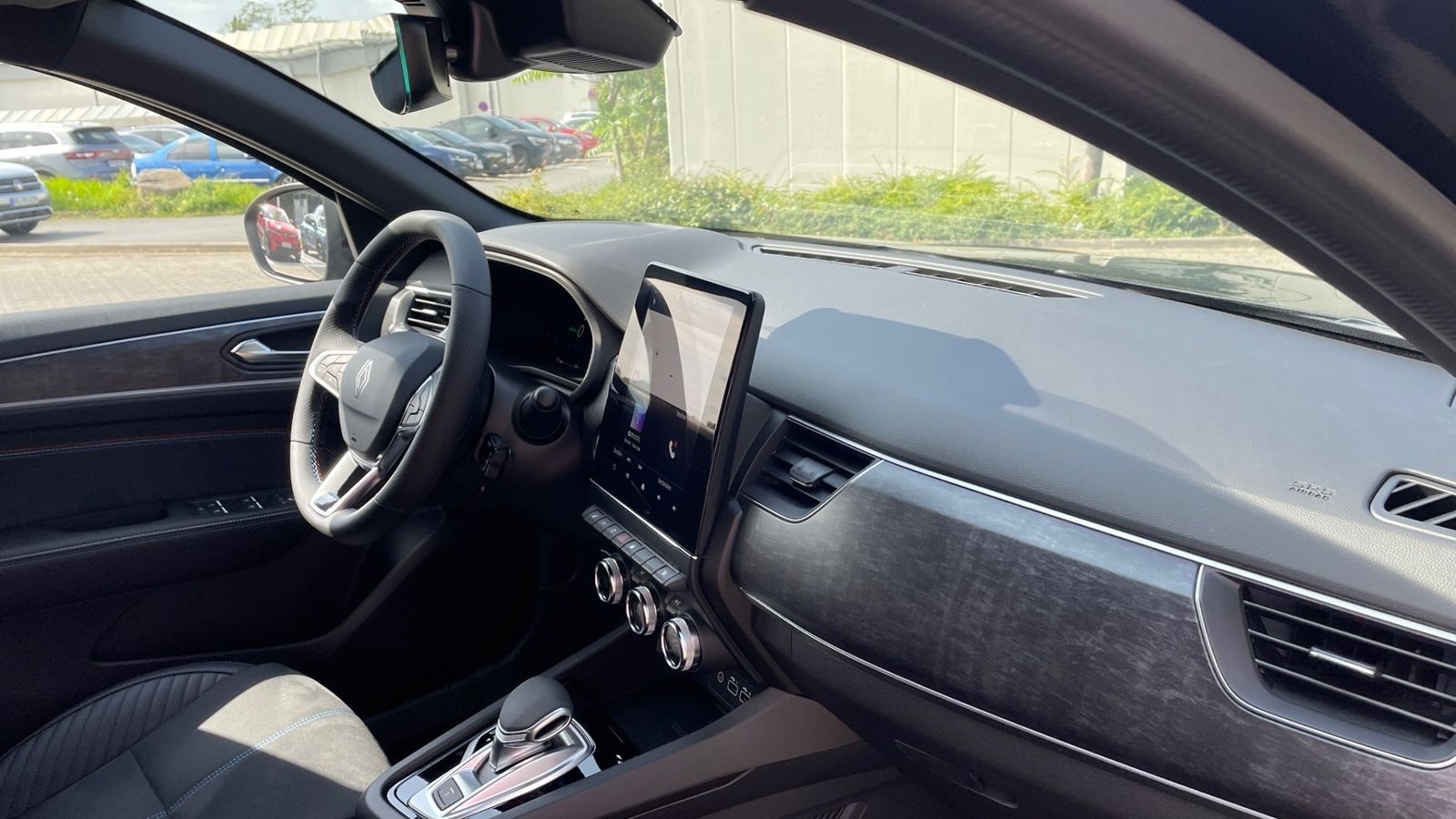 Renault Arkana ESPRIT ALPINE Full Hybrid - Samsaru's Car Outlet