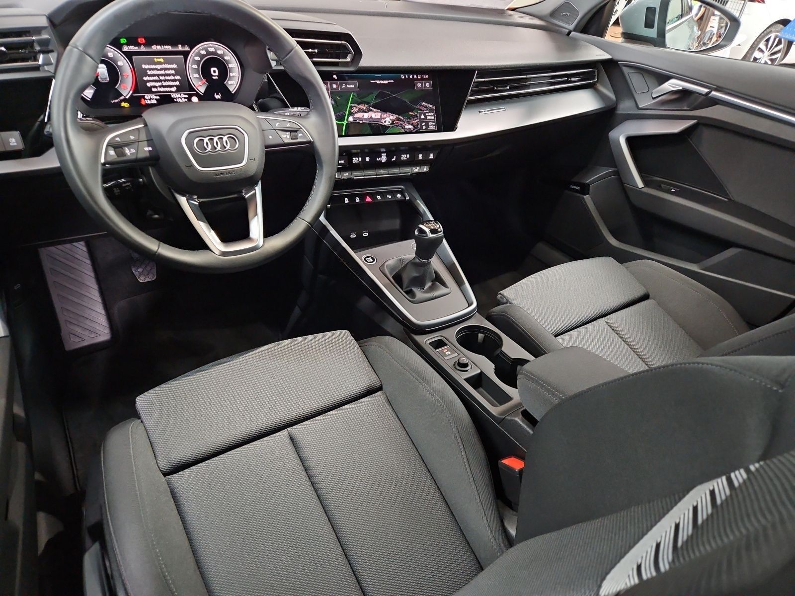 Audi A3 Sportback 30 TFSI Advanced - Samsaru's Car Outlet