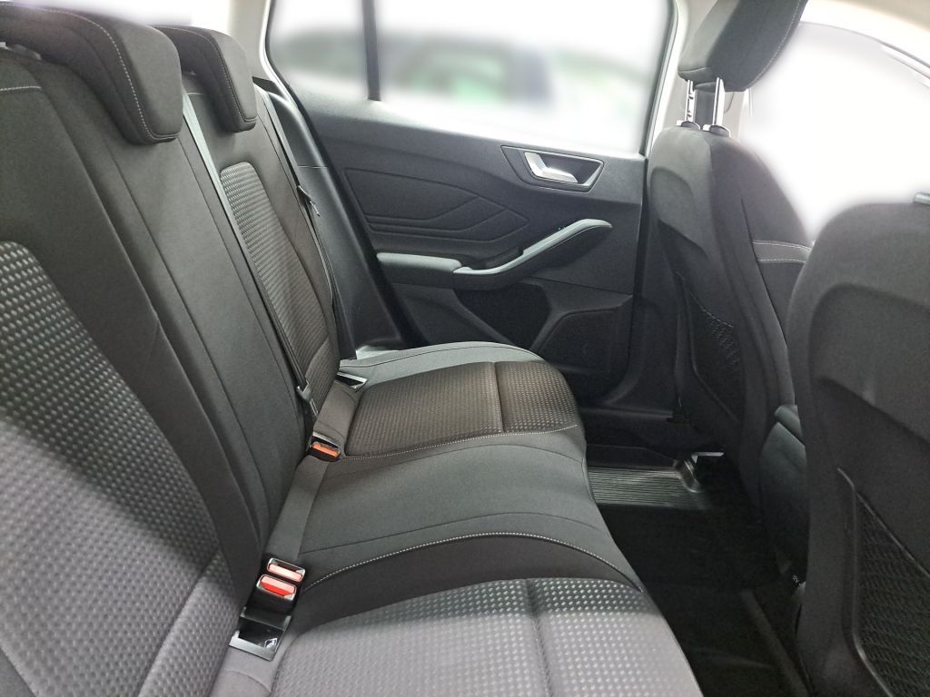 Ford Focus Turnier 2.0 Aut. COOL&CONNECT LED NAVI AHK
