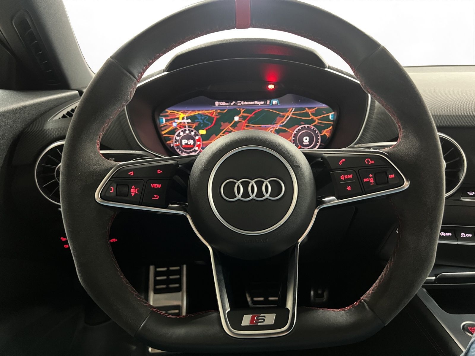 Audi TT Roadster 40 TFSI LED LM 19" Navi PDC+RFK