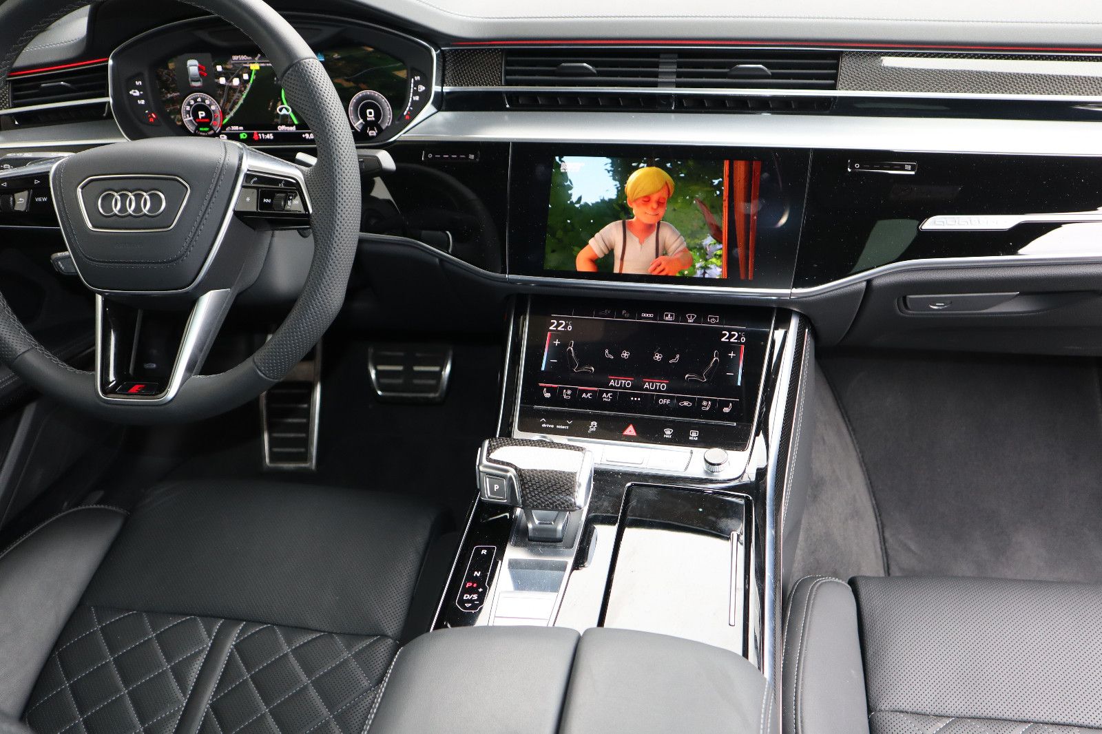 Audi A8L 60 TFSIe lang S-Line - Samsaru's Car Outlet