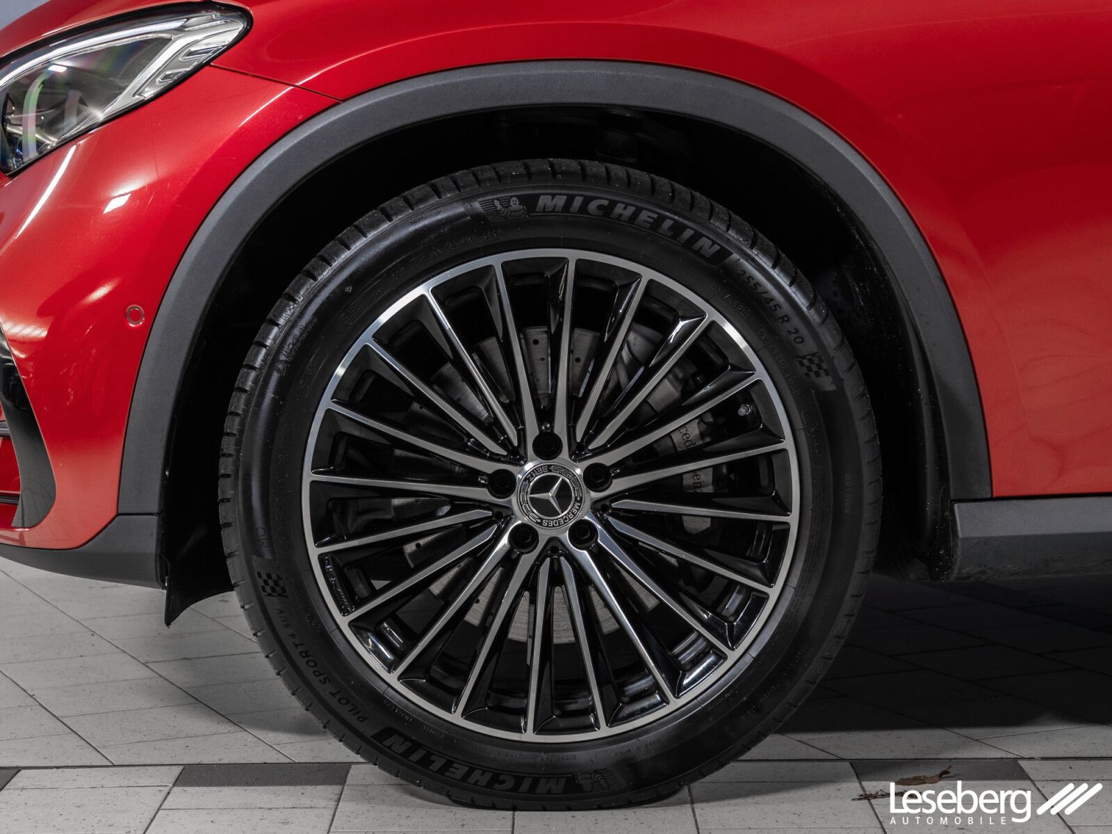Mercedes-Benz GLC 300 d 4M AMG LED//Pano/AHK/Distro/Kamera/DAB
