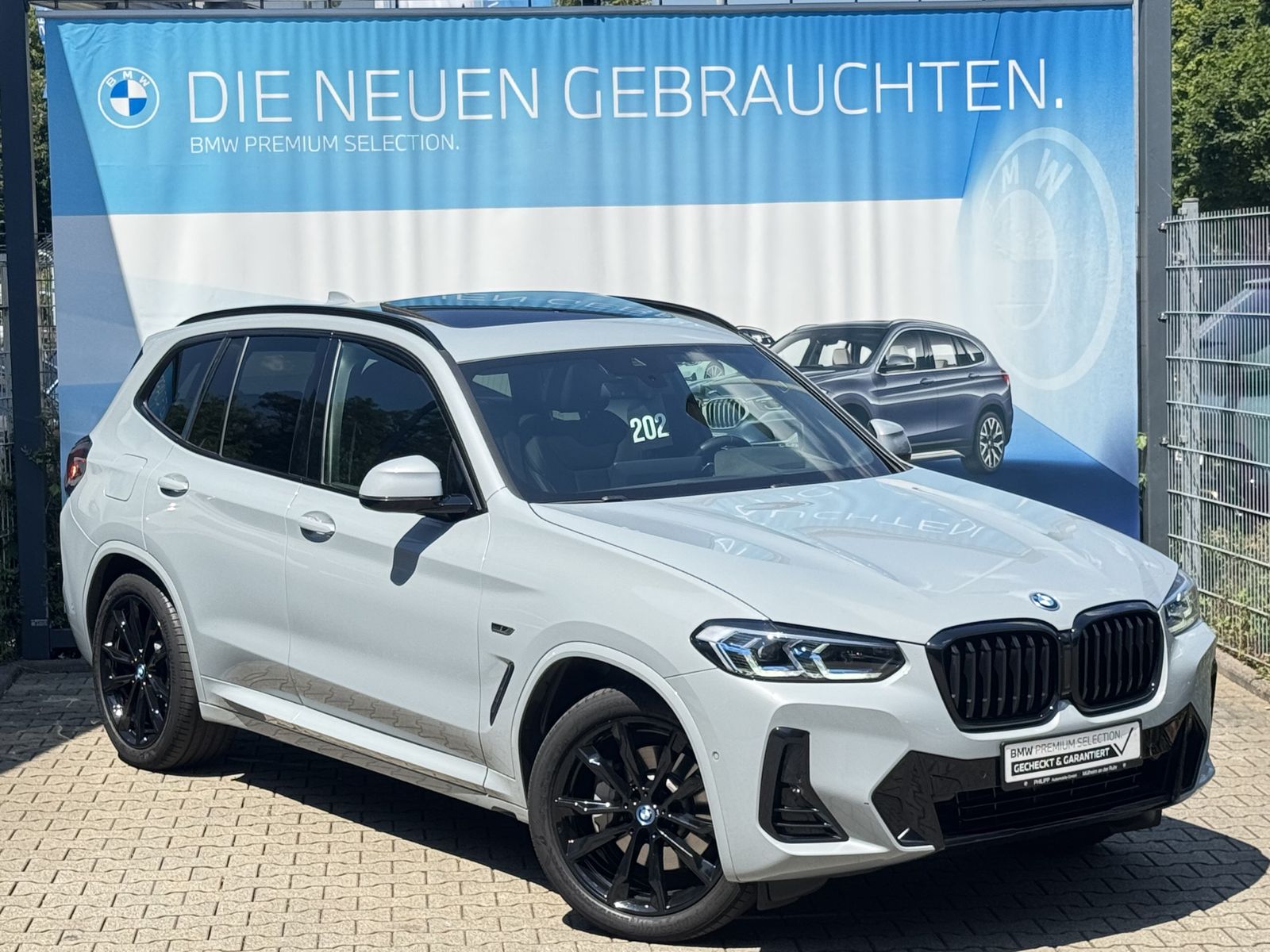 BMW X3 xDrive30e M Sport - Samsaru's Car Outlet